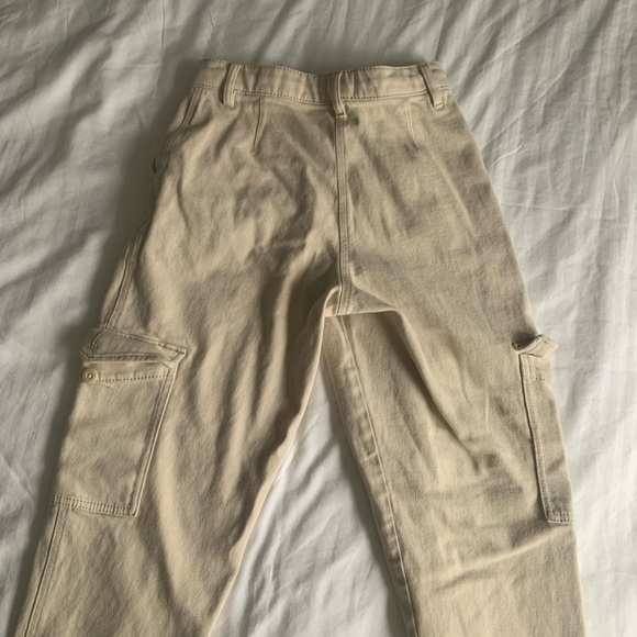 WILFRED CARGO - Picture 4 of 6